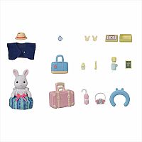 Calico Critters Weekend Travel Set Snow Rabbit Mother